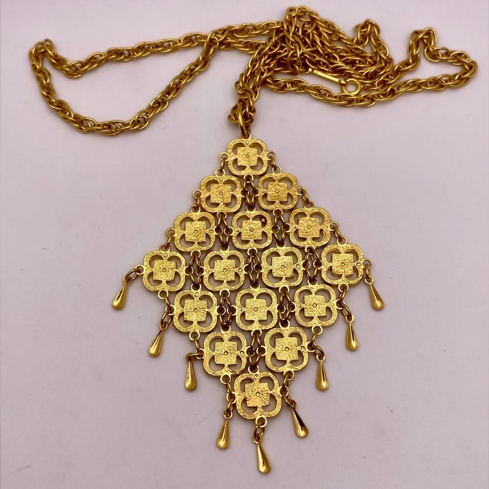 Vintage d'orlan filigree pendant and chain - Picture 4 of 5